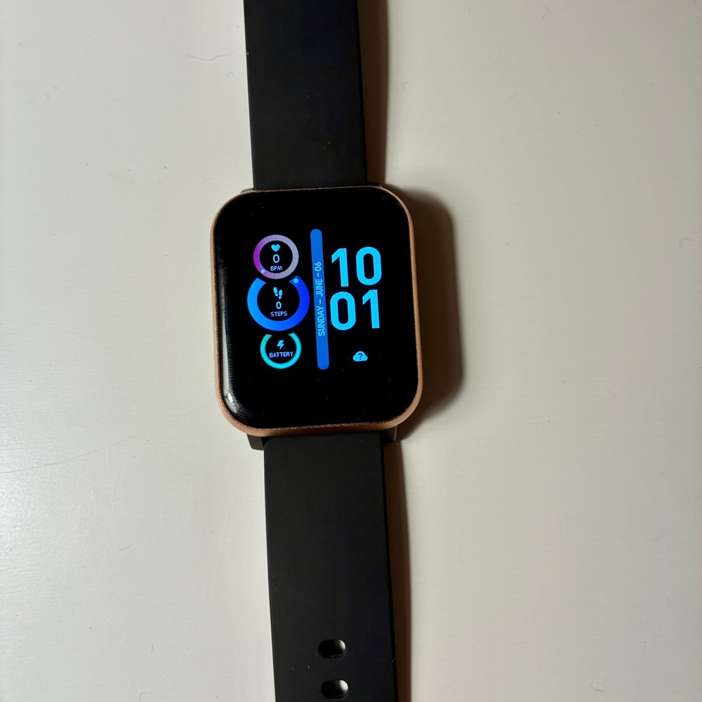 iTECH Fusion 2 Smartwatch with Gold Accents